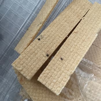 Vanilyalı Kremalı Gofretten Yabancı Madde Ve Sağlık Endişesi
