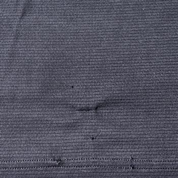 Under Armour Tişörtte Dikiş Sorunu, Kısa Sürede Değişim Talebi