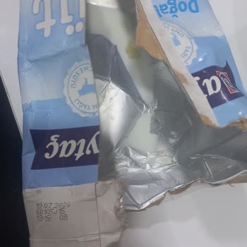 Aytaç Yarım Yağlı Sütte Görülen Sarımsı Madde Güvenimizi Sarsıyor