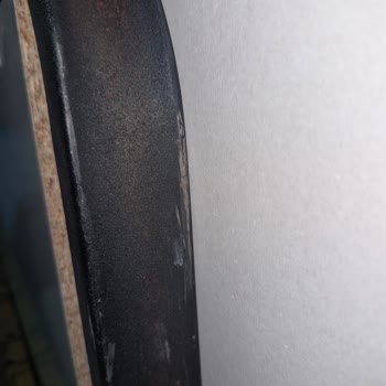 Özensiz Paketleme Ve Hasarlı Mobilyalar İçin Acil Çözüm Talebi