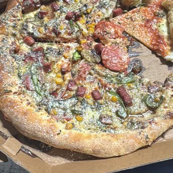 Migros’tan Aldığım Pizza Yağda Yüzüyor, Kalitesiz Ve İade Talebi