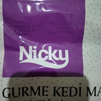 BİM'den Aldığım Nicky Kedi Maması Hiç Yenmedi, İade Şansı Yok