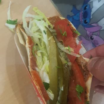 Eksik Doritos Ve İlgisiz Restoran Tutumu Şikayet Edildi