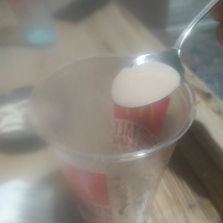 McDonald’s Siparişinde Pipet Eksikliği Ve Milkshake Dökülmesi Nedeniyle Mağduriyet