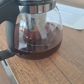 İlk Kullanımda Çatlayan Çay Makinesi Güvenlik Endişesi Ve İade Talebi