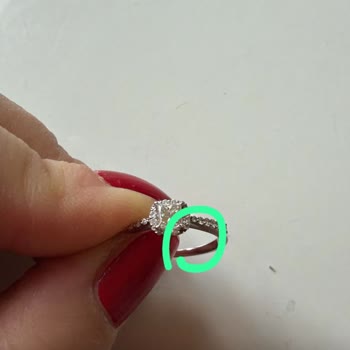 Bluediamond Prenses Yüzüğünde Beş Kez Taş Düşmesi Ve Kalıcı Çözüm Talebi