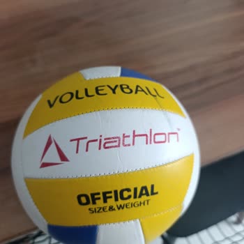 A101 Voleybol Topu Dikiş Açması, Mağaza İade Reddi Ve Saygısız Tutum