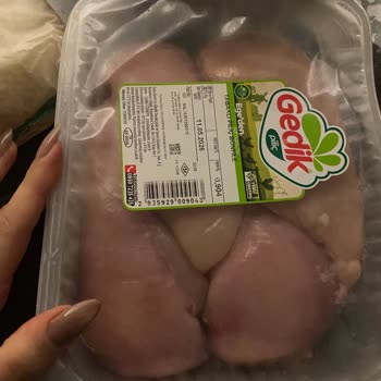 Dört Saat Gecikme Ve Çözülmüş Dondurulmuş Ürünler İçin Tam İade Talebi