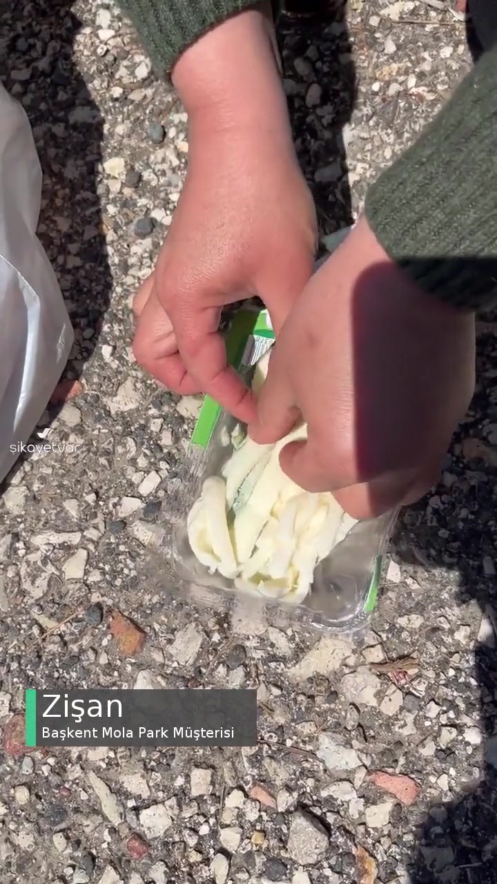 Başkent Mola Park Peynir Küflü Çıktı videonun kapak resmi