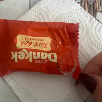 Açık Ambalajlı Ülker Dankek Portakallı Kek, Hijyen Ve Güven Endişesi