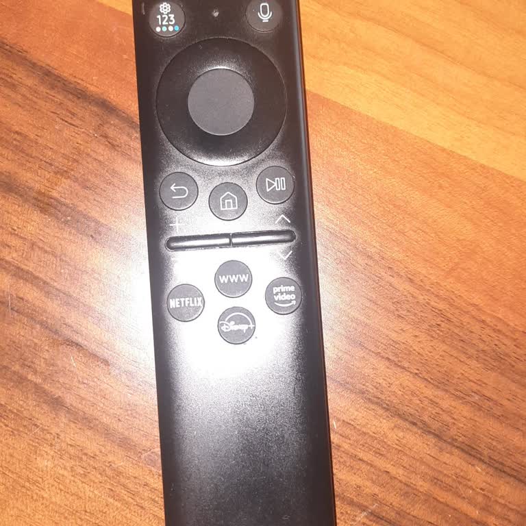 Kumandanın Şarj Sorunu Ve Ücretsiz Değişim Talebi