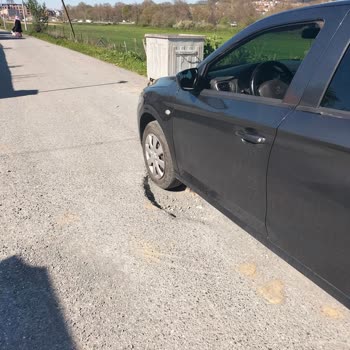 Arnavutköy Yol Bozukluğu Nedeniyle Araç Hasarı Ve Telafi Talebi