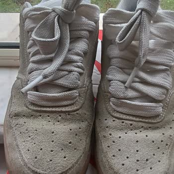 Nike Ayakkabısının Bir Ayda Yırtılması Ve Garantiden Red Yanıtı