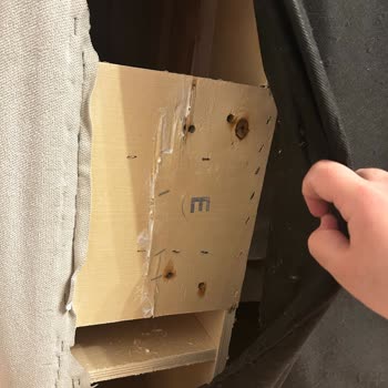 Vivense Koltuğunda Üç Yıllık Kullanımda Alt Takım Kırıldı, Servis Yok