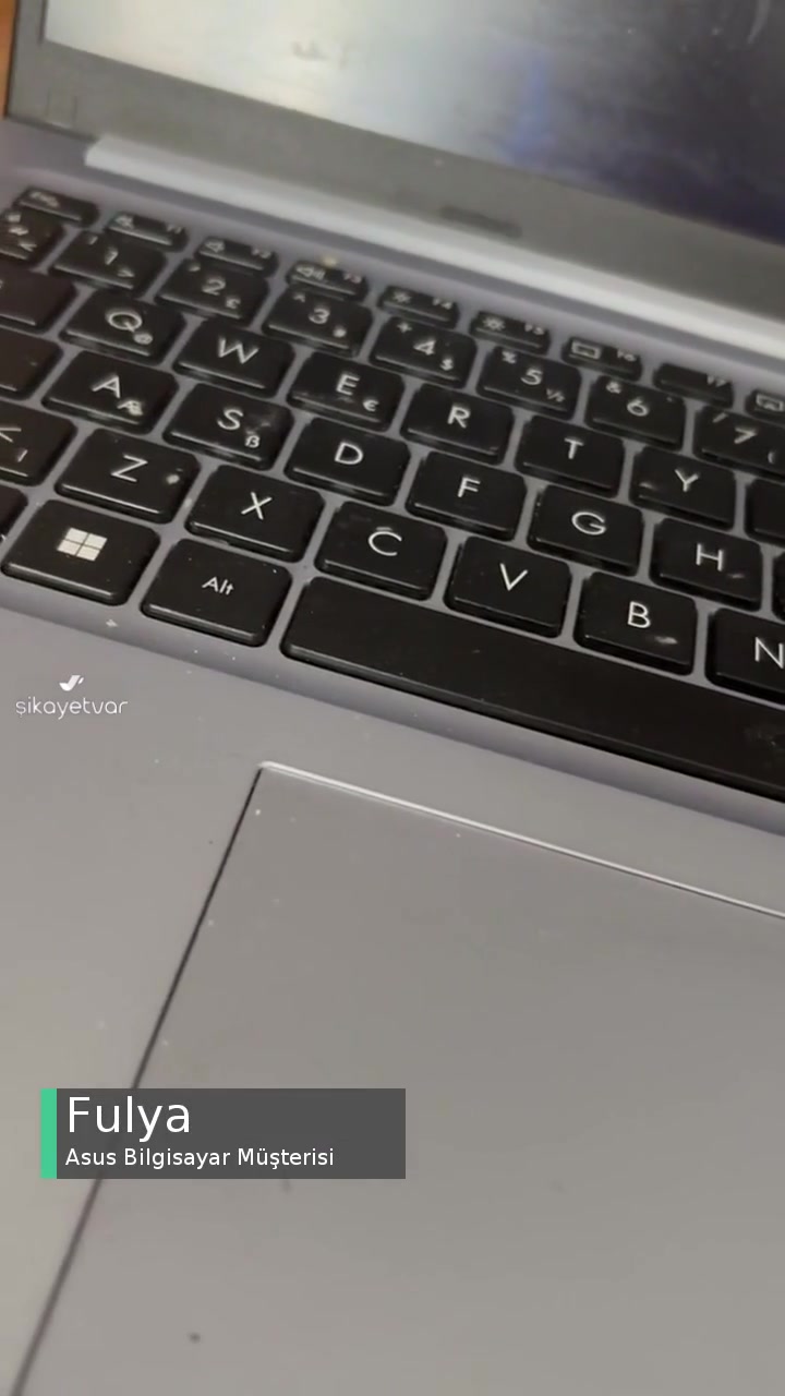 Asus Bilgisayarda Ses Ve Donukluk Sorunu! videonun kapak resmi