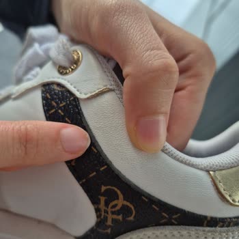 Marka Plaza’da 6 Ay Garanti Reddi Ve Ayıplı Guess Ayakkabı Şikayeti