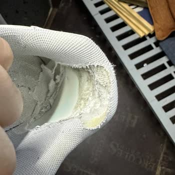 Puma Ayakkabısında Kısa Sürede Taban Çökmesi Ve Çoraplık Yırtığı