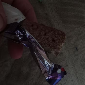 Ülker Piko Çikolatasının Bozulmuş Ve Beyazlamış Durumu