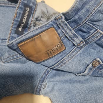 Yalova Mavi Jeans’te Kısa Sürede Yırtılan Kot Pantolonlar