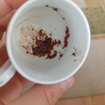 Kırşehir A101 Dibek Kahvesinde Yabancı Parçacıklar Ve Bozuk Tat: Sağlık Riski Ve İade Talebi