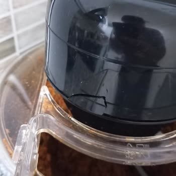 Kumtel Hamur Yoğurma Makinesinde Plastik Parçalar Kırıldı, Garanti Dışı Tutulması Kabul Edilemez