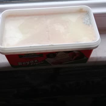 Migros'tan Alınan Peynir, Son Kullanma Tarihine Rağmen Küflenmiş