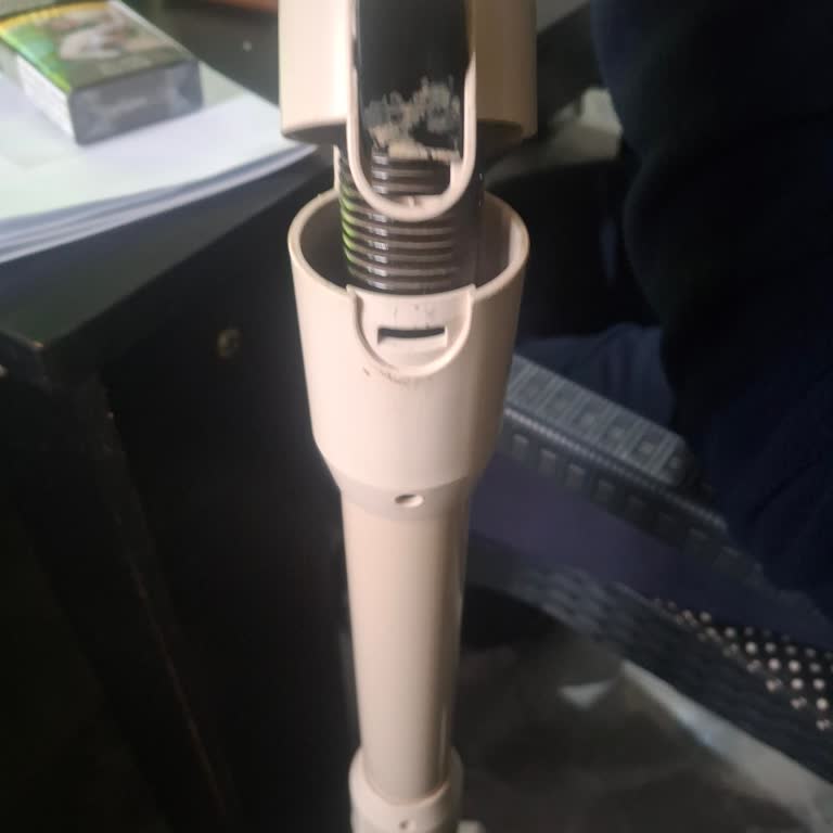 Garanti Kapsamındaki Sinbo Dikey Süpürge Parçası Temin Edilemiyor
