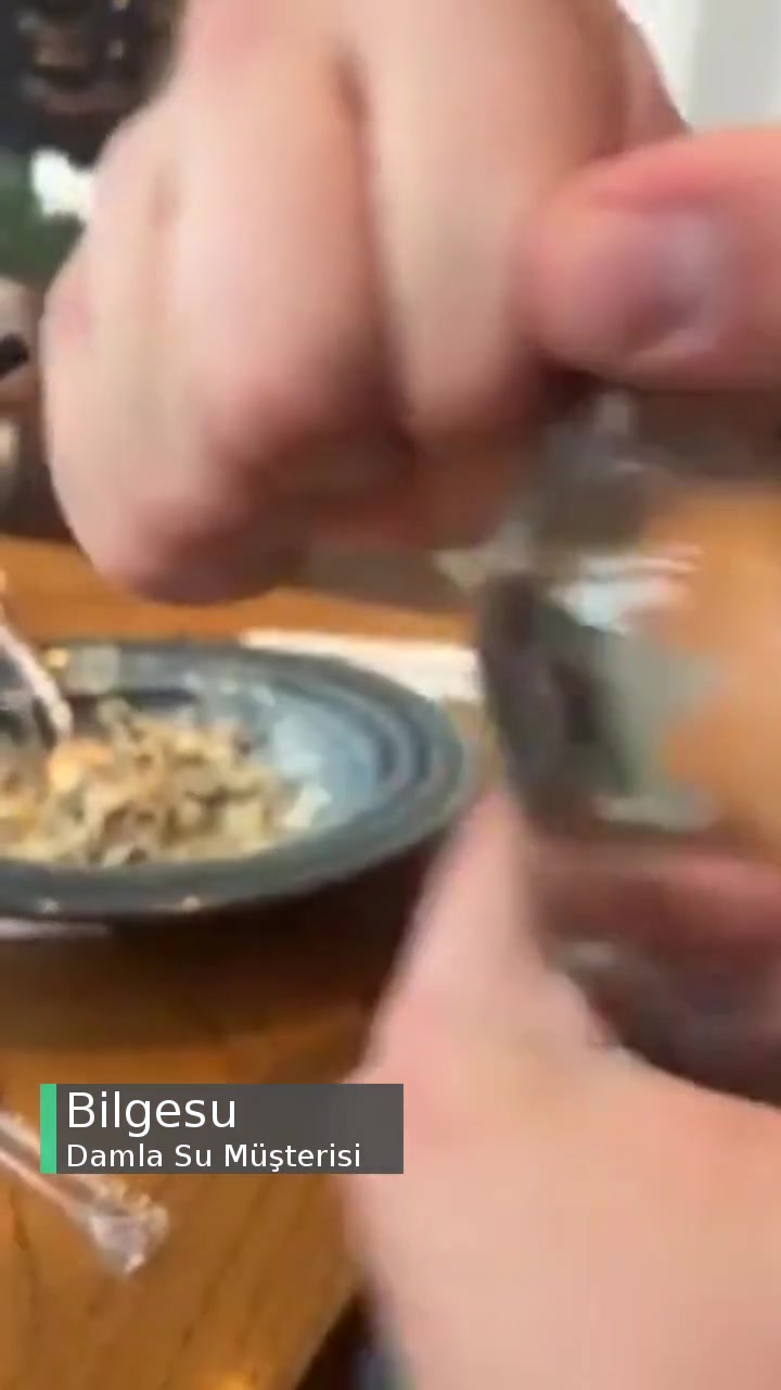 Damla Su Kapak Açılmaması, Ayrıca Su Akıtması videonun kapak resmi