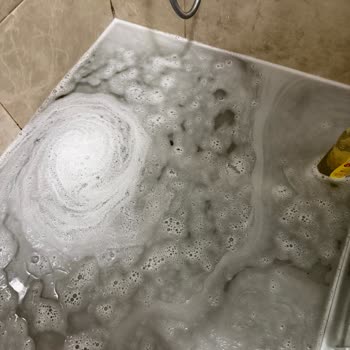 Green Hills Suites'te Sağlıksız Havuz, İade Reddi Ve Hizmet Çöküşü