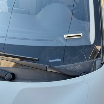Kia Stonic Ön Cam Çatlağının Garanti Dışı Olduğu İddiası Ve Ücretsiz Değişim Talebi