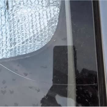 Kia Stonic Ön Cam Çatlağının Garanti Dışı Olduğu İddiası Ve Ücretsiz Değişim Talebi