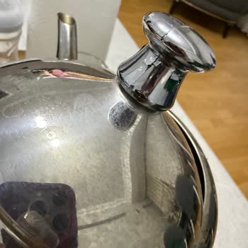 Korkmaz Çaydanlıkta Kapağın Kulpu Açıldı Ve Güvenim Sarsıldı