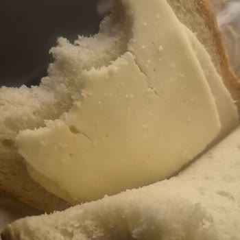 Menemen Opet’te ‘Bol Kaşarlı Tost’ Gerçekten Kaşarlı Ve Tost Değil