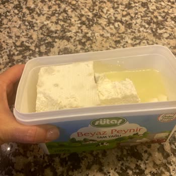 Sütaş Beyaz Peynirin Küflenmesi Ve Kötü Kokusu: İade Talebi