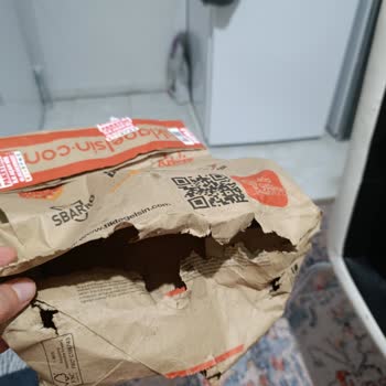 Parçalanmış Paket Ve Hijyen Endişesi Nedeniyle Tam İade Talebi