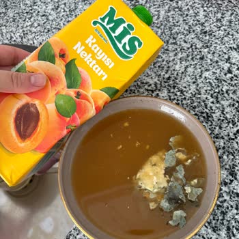 Şok Markette Mis Meyve Suyu İçinde Küf Ve Sağlık Riski