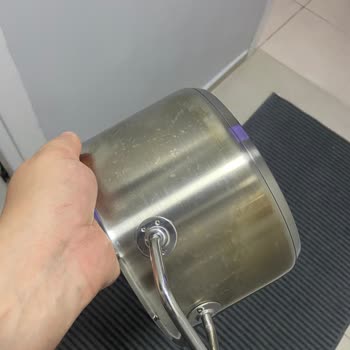 Fissler Tencere Setinde Kısa Sürede Yanık İzleri Ve Çizikler Çözüm Talebi