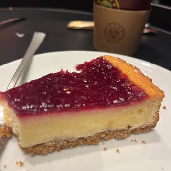 Çanakkale Gastroport’taki Kahve Dünyası’ndan Alınan Cheesecake’in Hijyen Ve Kalite Sorunu