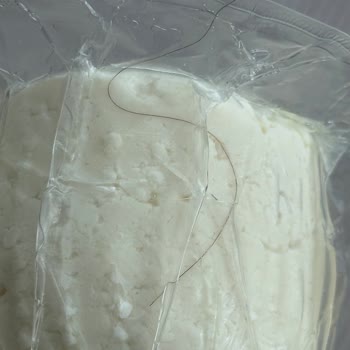 Açılmamış Paketten Saç Teli Çıktı: Hijyen İhlali Ve Güven Kaybı