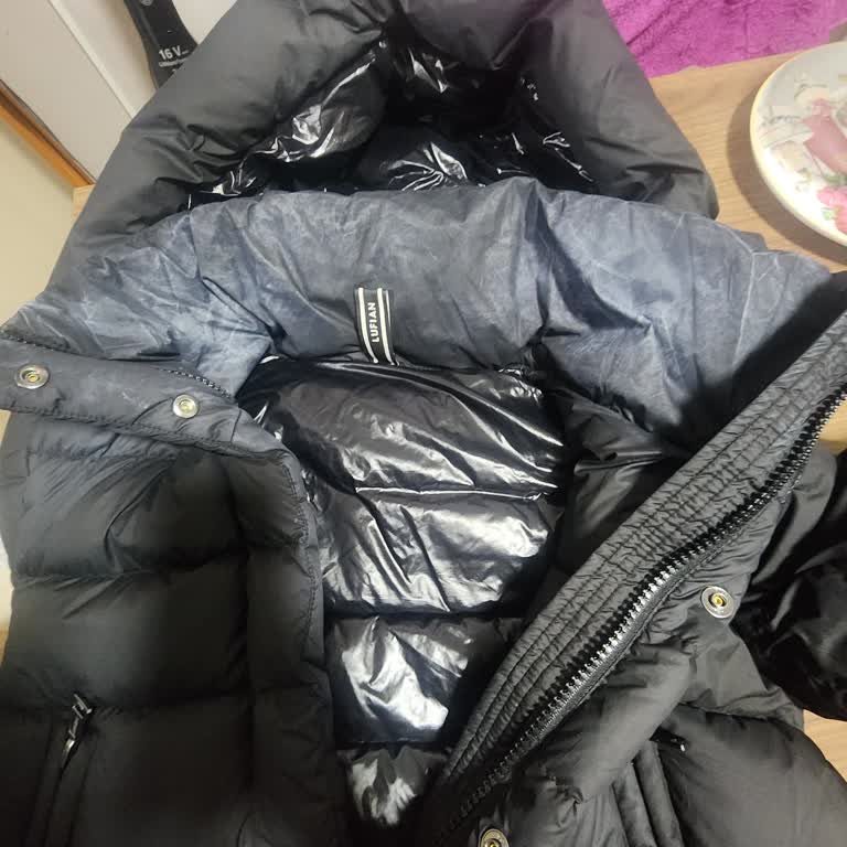 Lufian Montunda Renk Atması Ve Mağaza Yetkililerinin Suçlayıcı Tutumu