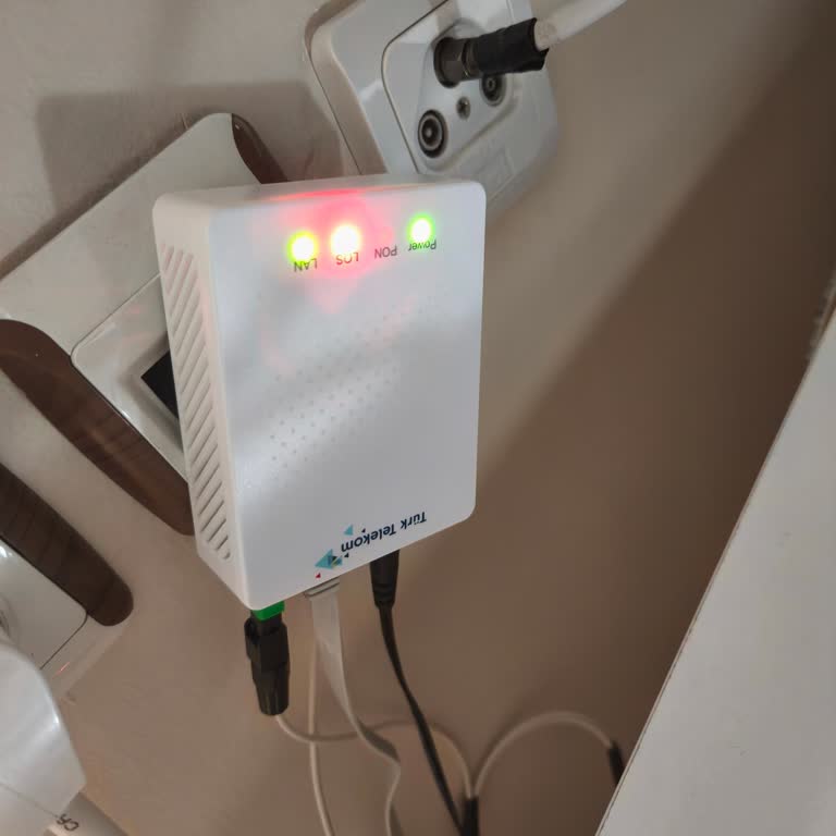 Kırmızı LOS Işığı Ve Teknik Destek Yokluğu
