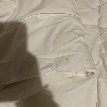 Kirli Yorganın Geri Dönmemesi Ve İletişimsizlik Nedeniyle Ücret İadesi Talebi