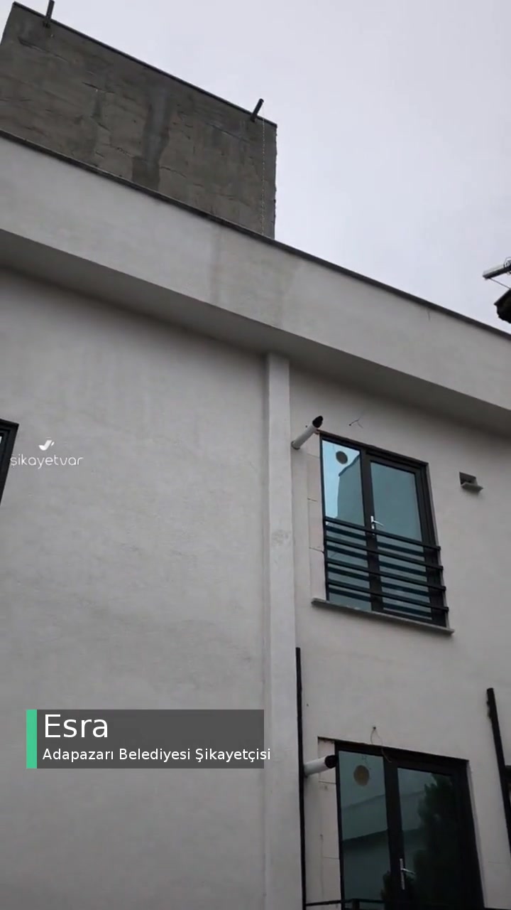 Adapazarı Belediyesi  Yağmur Suyu Sıkıntıya Sebep Oluyor! videonun kapak resmi