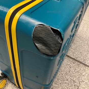 Stuttgart’a Varışta Hasarlı Bagajım İçin Tazminat Talebi