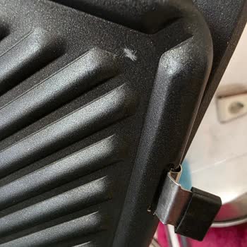 Kırık Kutu Ve Çalışmayan Tost Makinesi İçin Hızlı İade Talebi