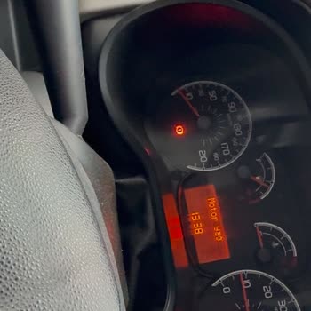 Satın Alınan Fiat Doblo’da Yağ Basıncı Uyarısı Ve Bayinin Yardım Reddine Karşı Şikayet
