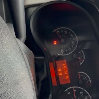 Satın Alınan Fiat Doblo’da Yağ Basıncı Uyarısı Ve Bayinin Yardım Reddine Karşı Şikayet