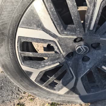 Citroen EC4X Araçta Lastik Patlaması Ve Yol Yardımı İletişimsizliği