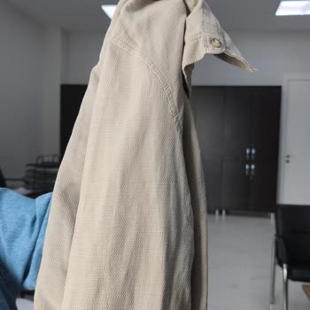 Mavi Gömlekte Yıkama Sonrası Renk Bozulması Ve İade Talebi