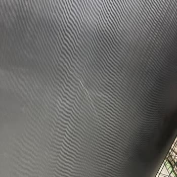 Samsung 98 İnç TV Arka Kapağındaki Derin Çizikler İçin İade Ve Değişim Talebi